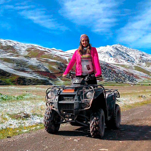 Cuatrimotos a la montaña de 7 colores de Vinicunca